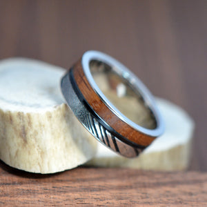 Damascus Steel and Tennessee Whiskey Barrel Wood Inlay Titanium Ring